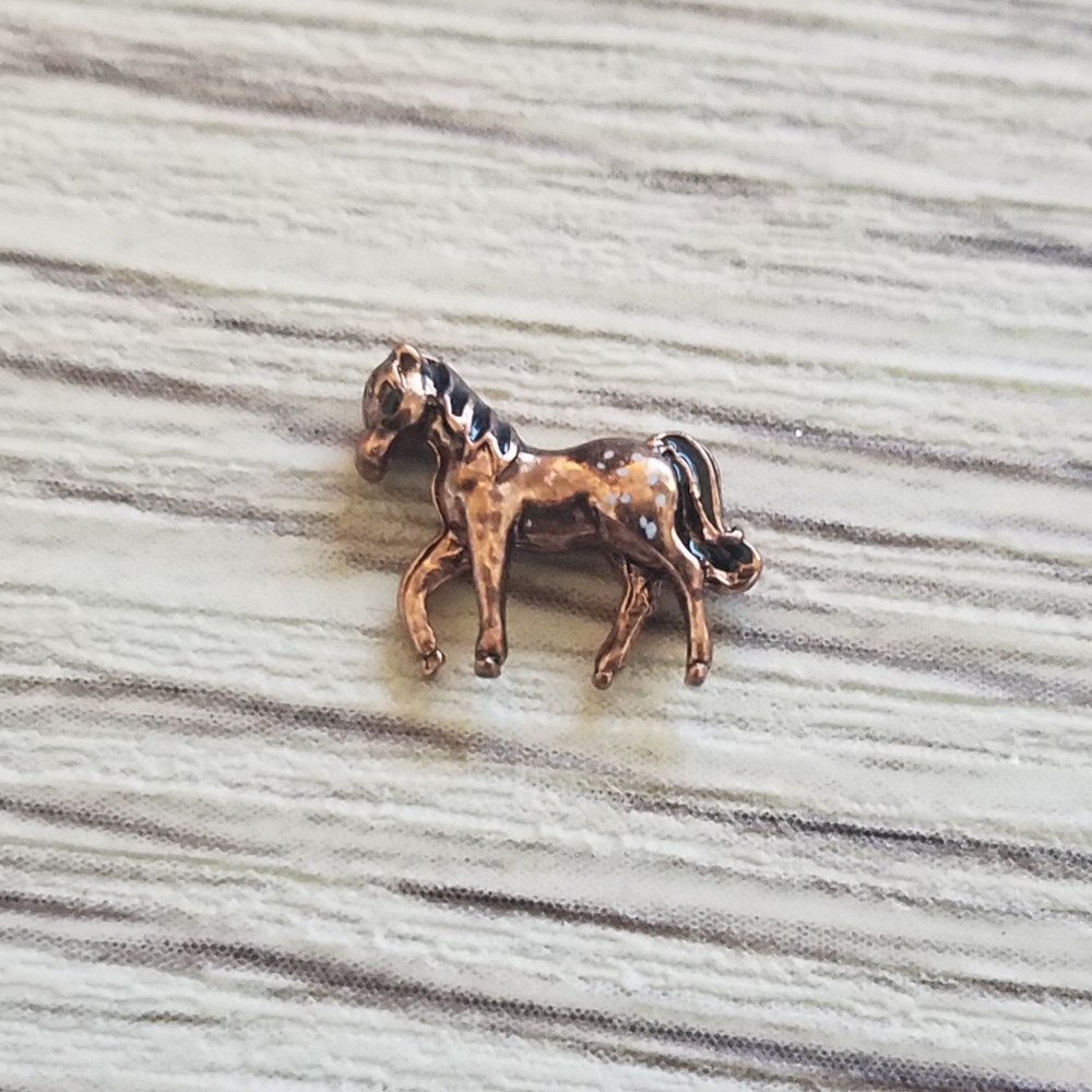 🦉HTF Rosegold Horse Charm